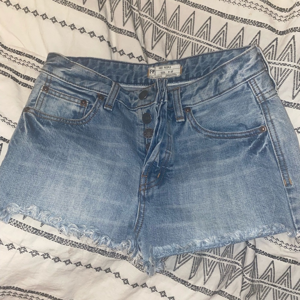 Free People shorts✨ Size 25✨ Great Condition